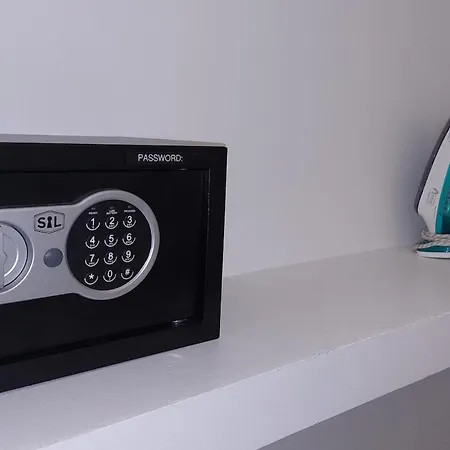 Apartment Chic 1 Bedroom - 3 Star Rated Antibes