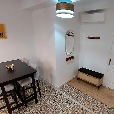 Chic 1 Bedroom - 3 Star Rated * Antibes