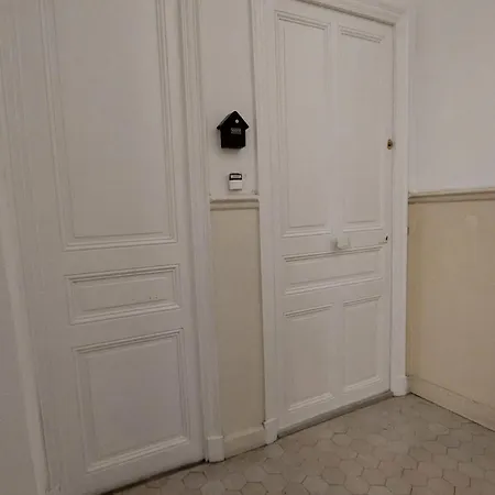 Apartment Chic 1 Bedroom - 3 Star Rated *