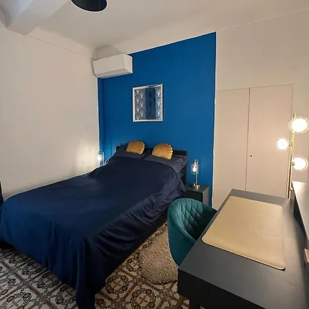 Apartment Chic 1 Bedroom *