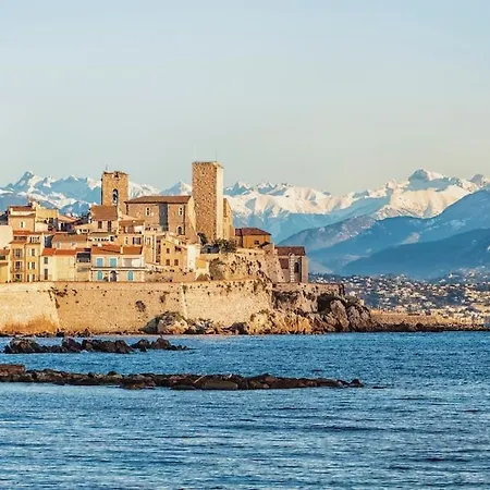 Apartment Chic 1 Bedroom - 3 Star Rated