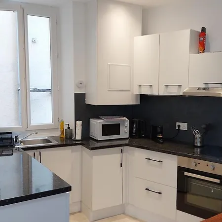 Chic 1 Bedroom *