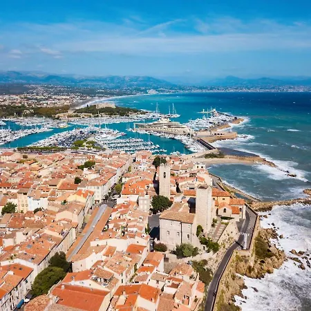 Chic 1 Bedroom - 3 Star Rated Apartman