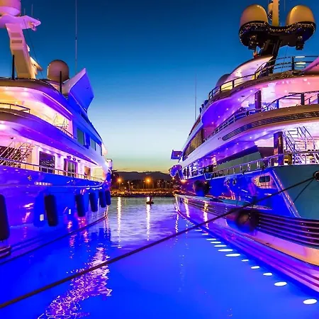 Apartment Chic 1 Bedroom - 3 Star Rated