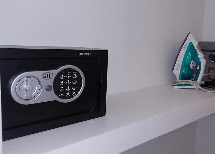 Apartman Chic 1 Bedroom - 3 Star Rated Antibes